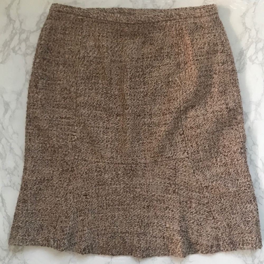 Jones New York tan wool textured skirt 14 - Picture 3 of 8
